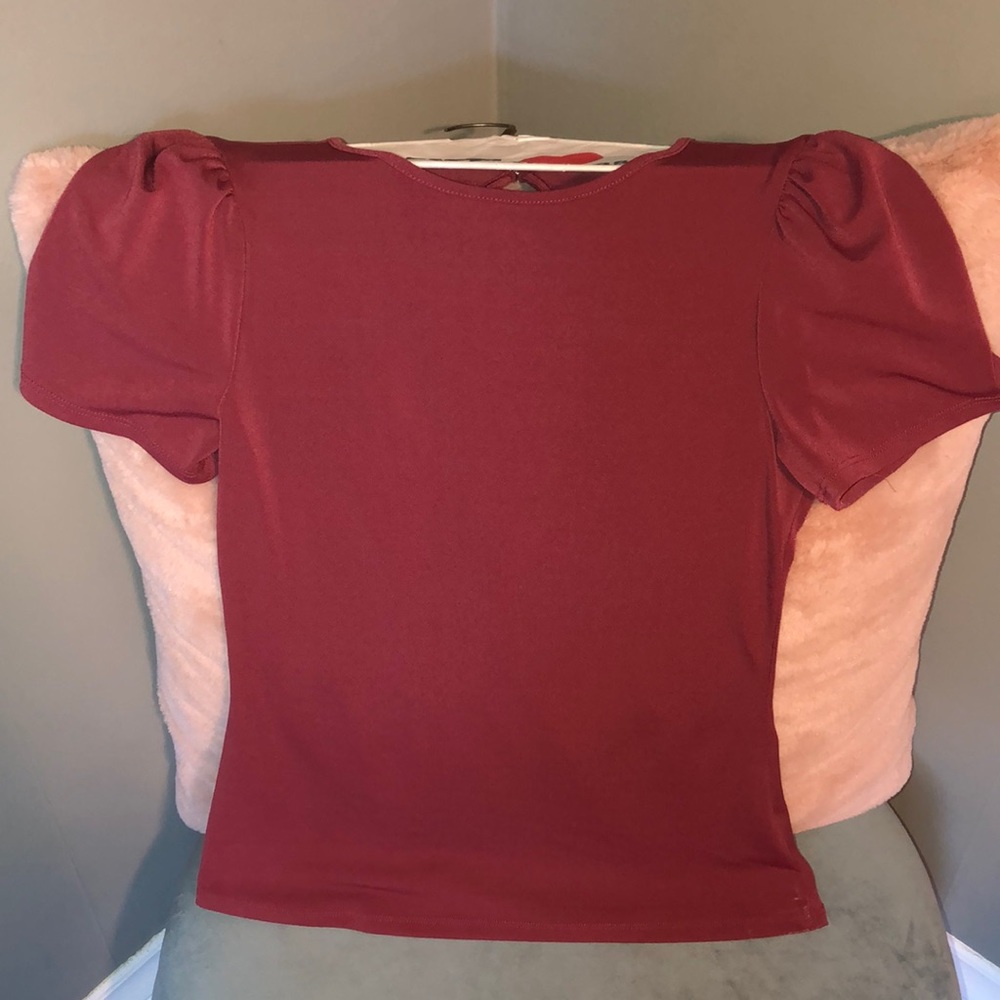 Express Mauve Short Sleeve Keyhole Top